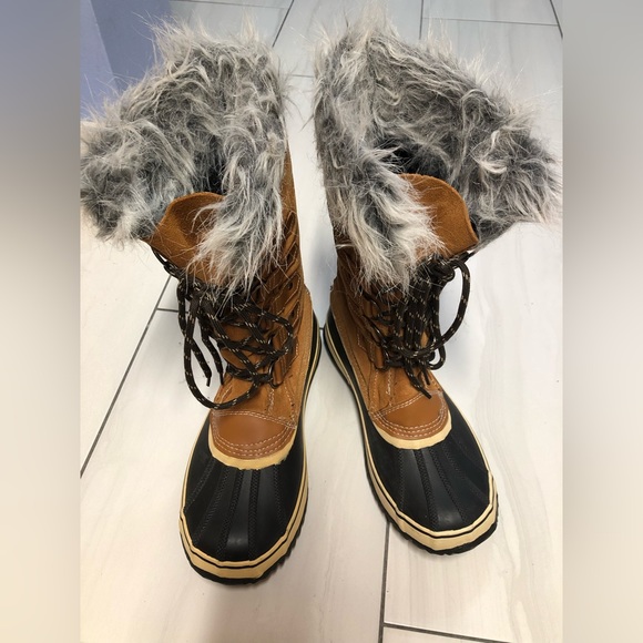 Outbound Ladies Winter Boots Fleece Lined Rubber Sole Womens Size 9 - Picture 5 of 7